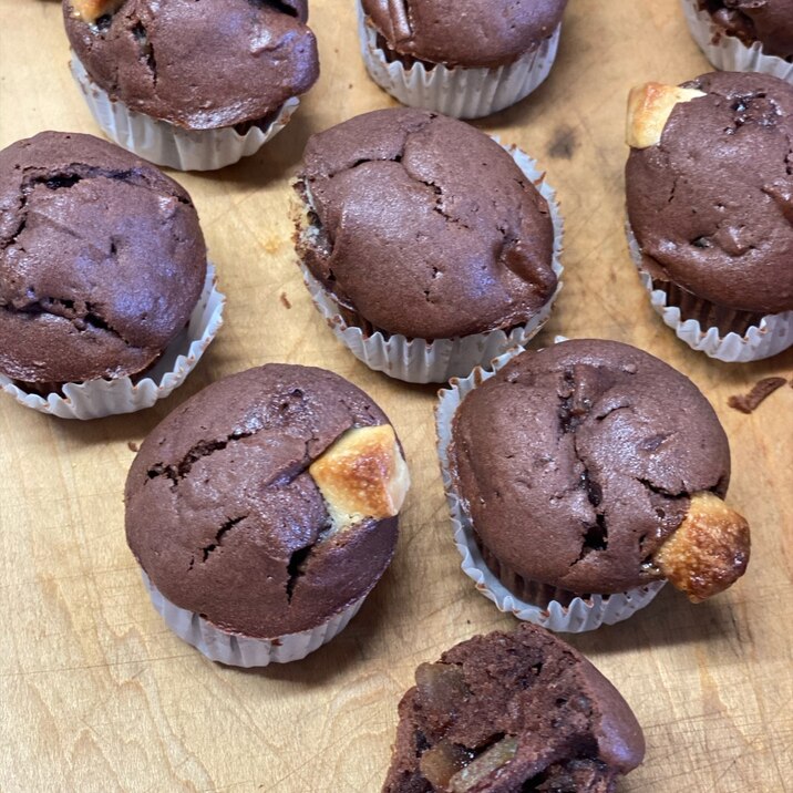 チョコと文旦ピールのミニマフィン